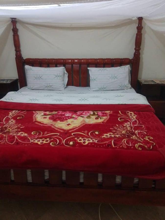 Home Inn Entebbe - B&B