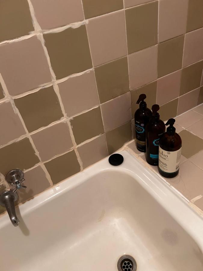 Sandy Sky Blue Shack - B&B Sandy Point