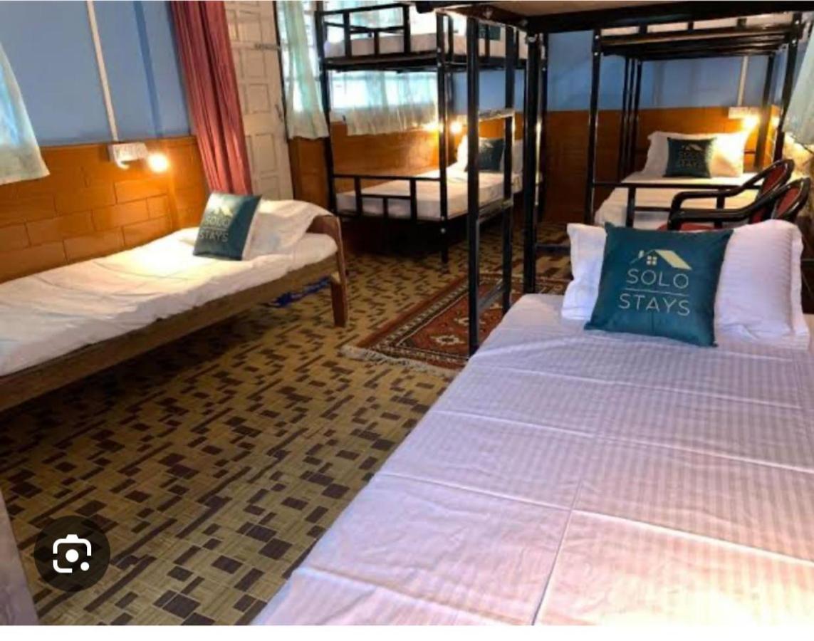 Twin Room with Mountain View