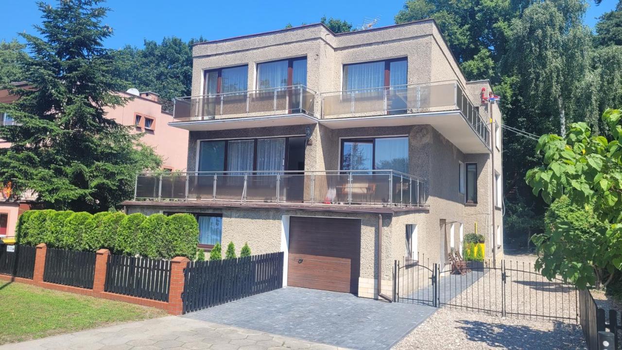 Apartament "Przez las na plażę" - B&B