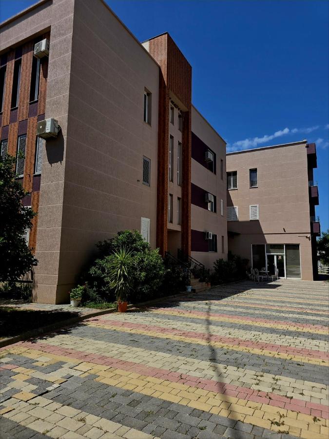 Bindi Studio Apartment - Bed and Breakfast Durrës