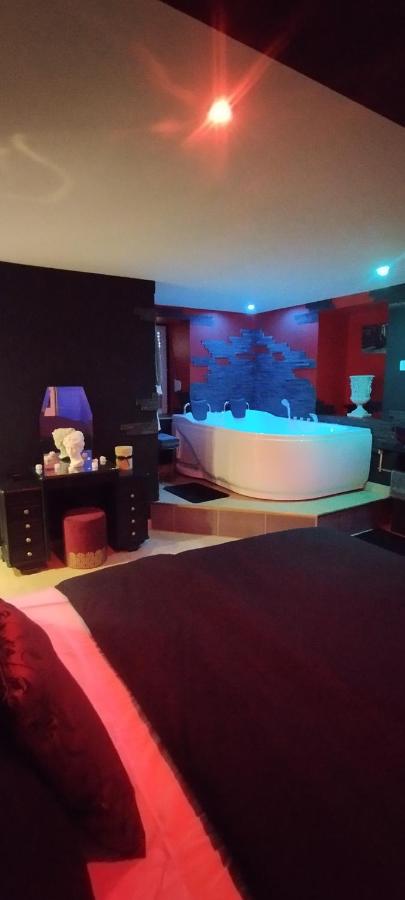 Loveroom Chambre obscure - B&B