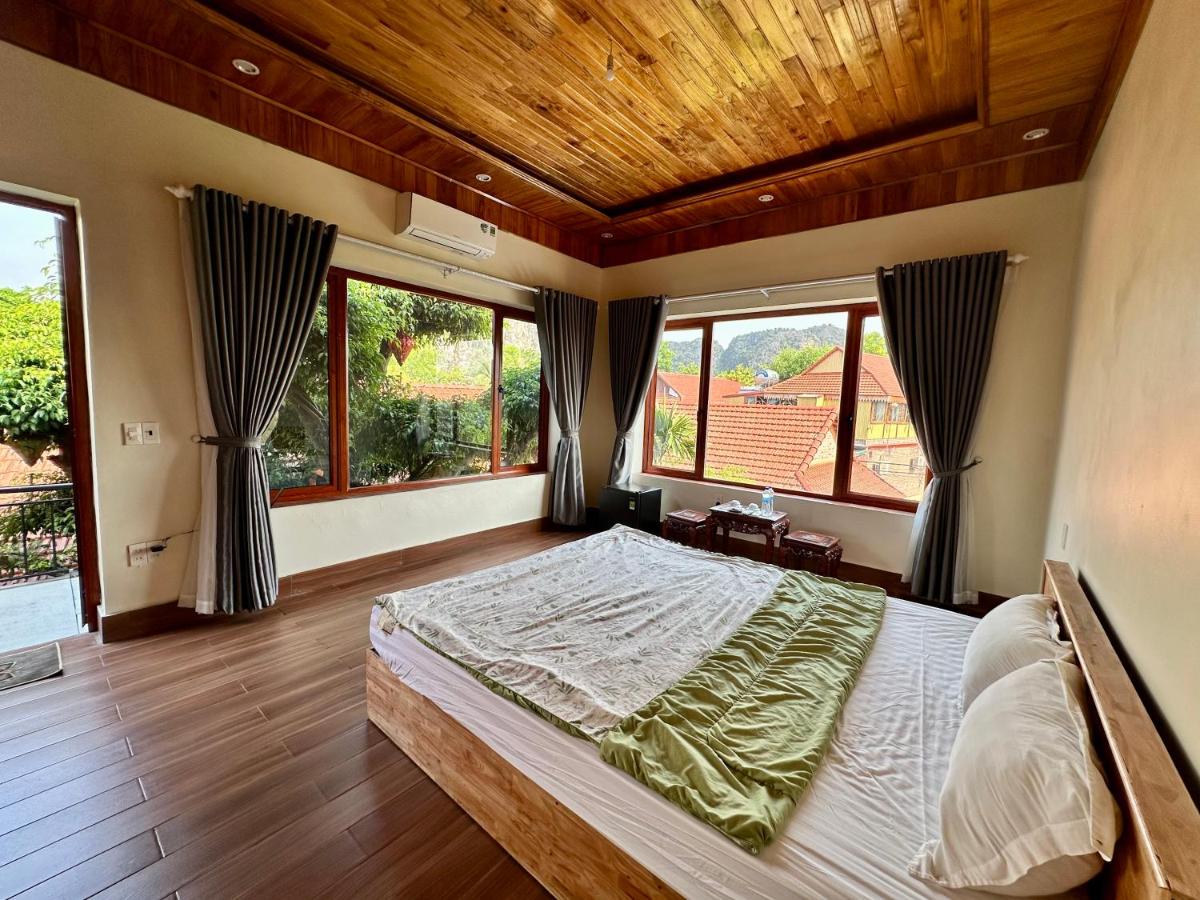 Double Room with Pool View