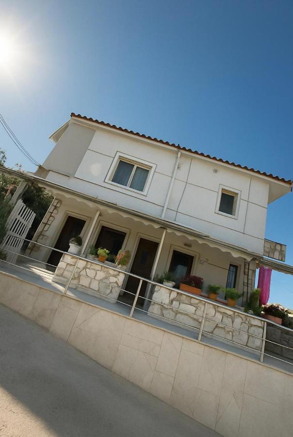 Koci Apartments - Ferienwohnung Saranda