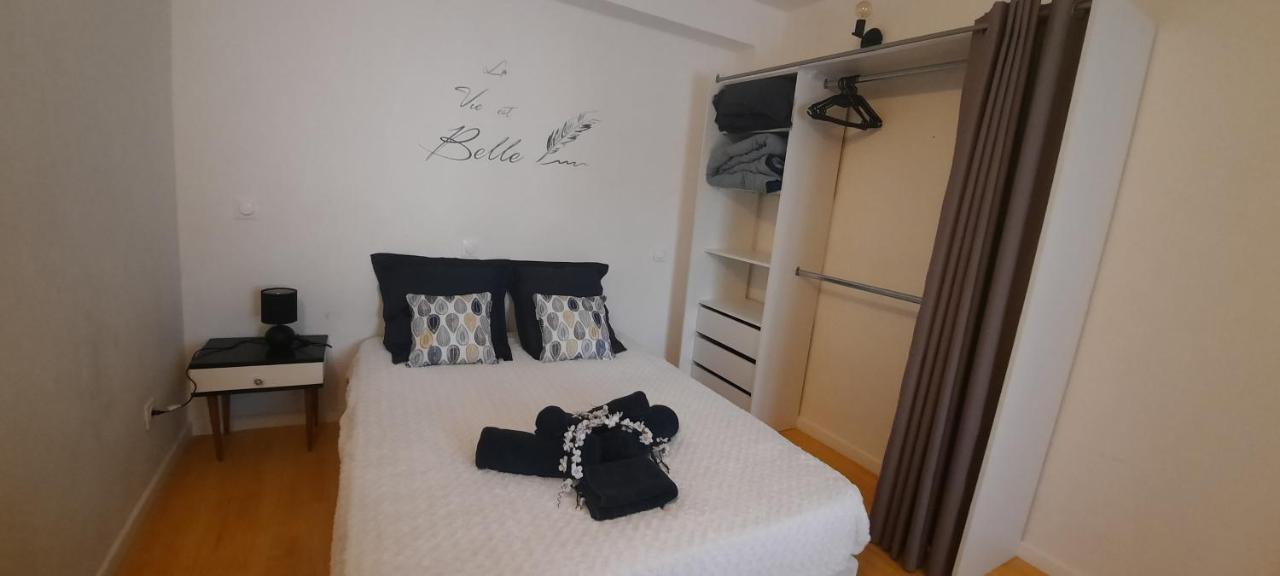 Chambre N1 dans maison partagée - B&B