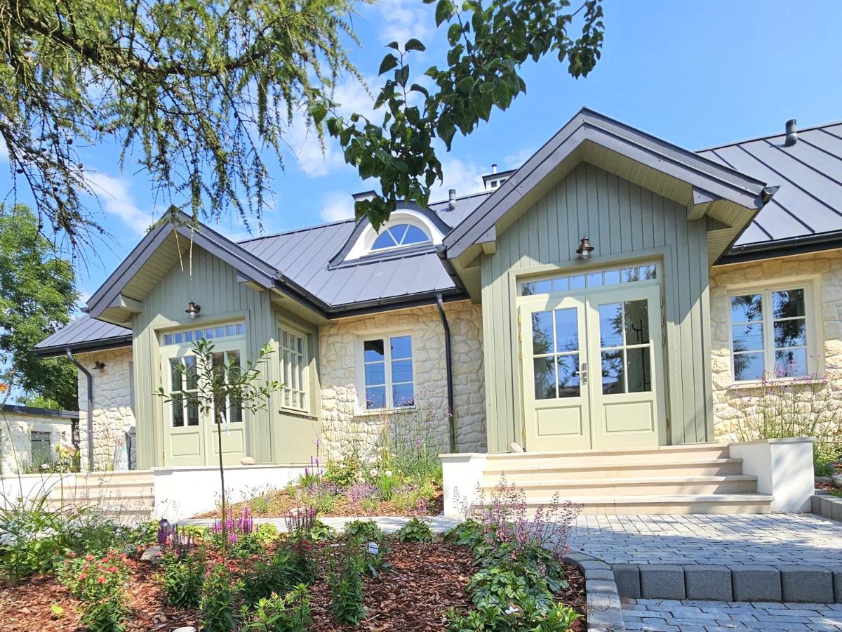 Oliwkowy Ganek - Bed and Breakfast Janowiec