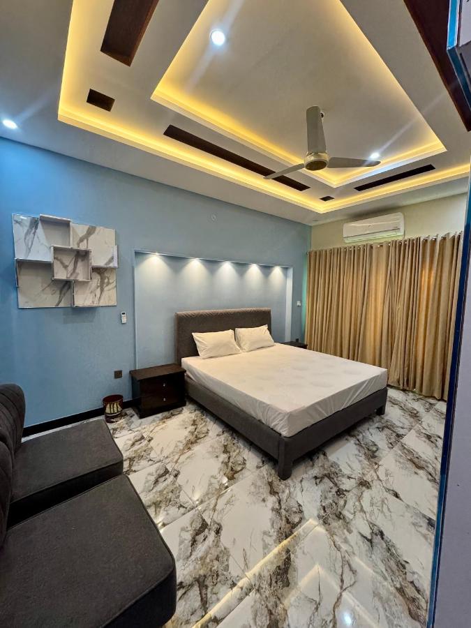 Airport View Guesthouse - B&B Islamabad