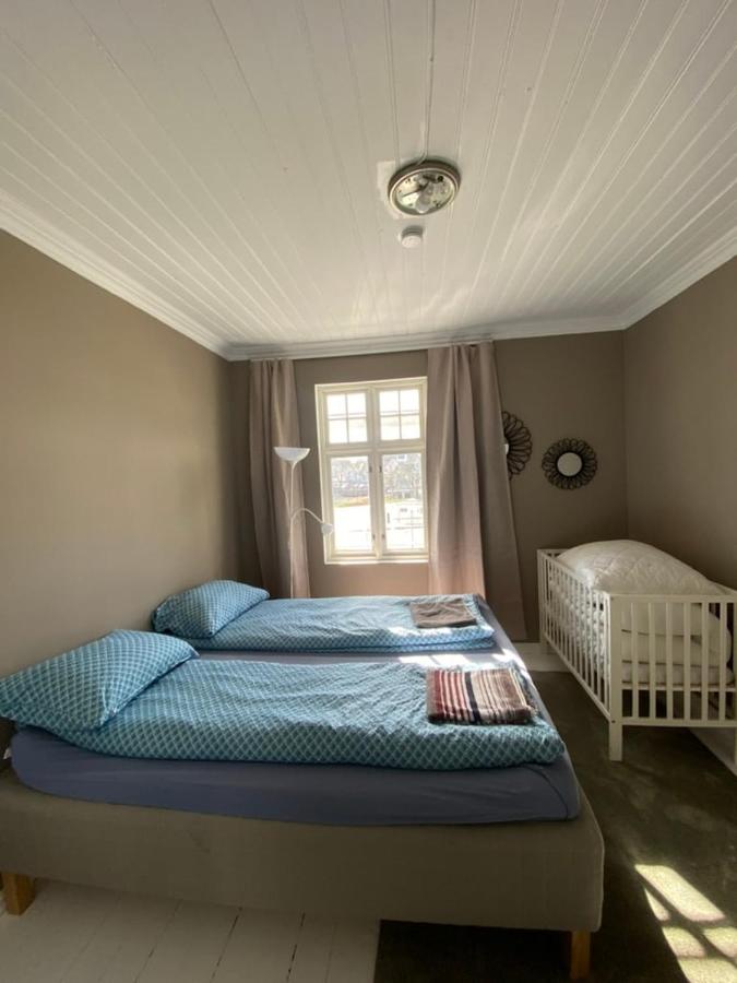 Centrally located 5-room detached house - B&B