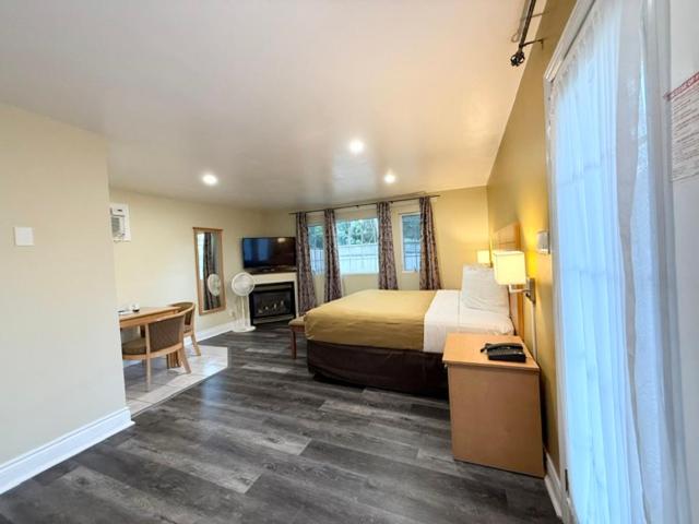 King Suite