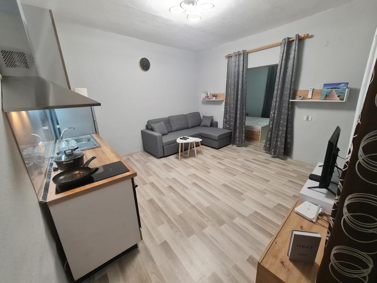 Velipoja Home - Ferienwohnung Velipojë