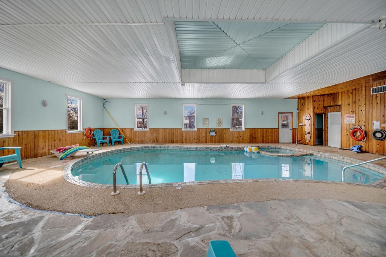 Marmora and Lake Inn Budget Rooms - B&B