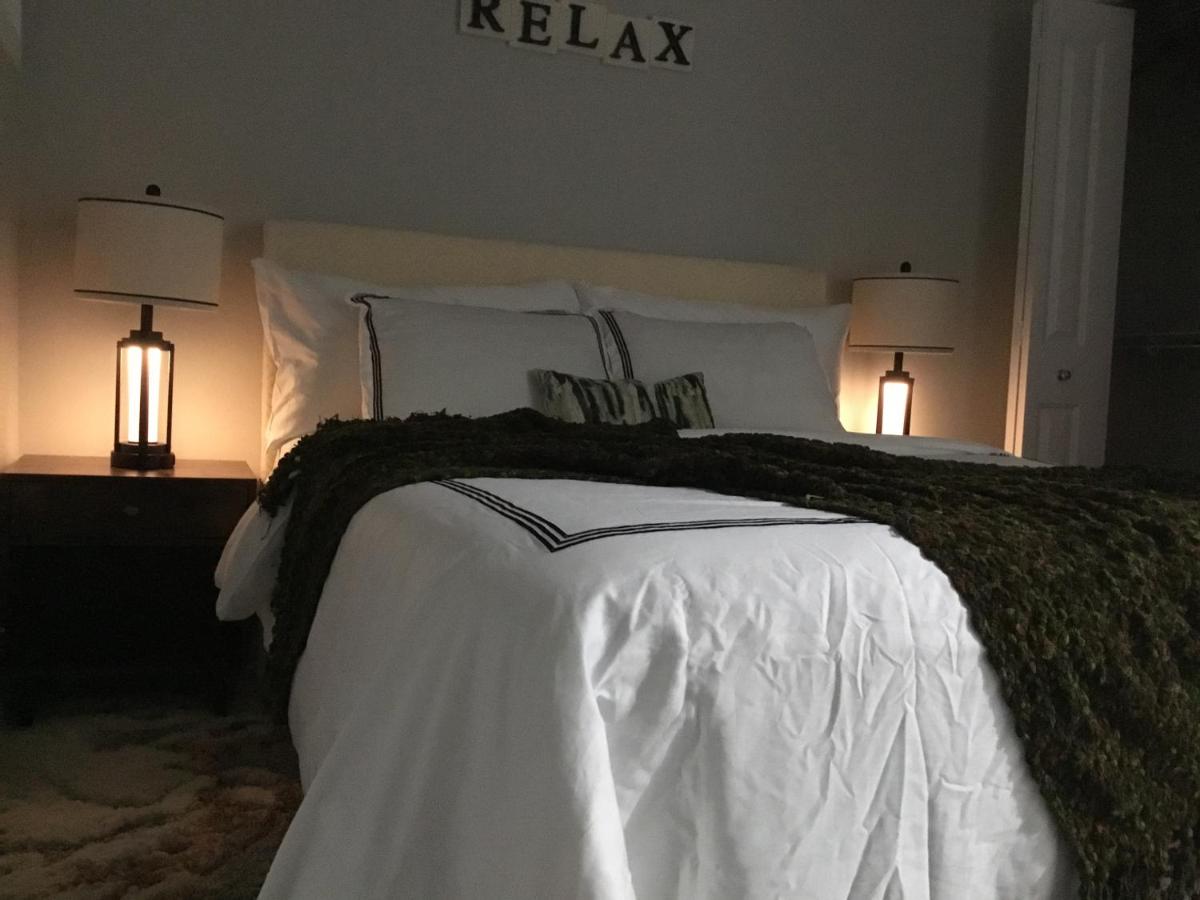 Almost Heaven - 2brm Suite close Spruce Meadows - B&B Calgary