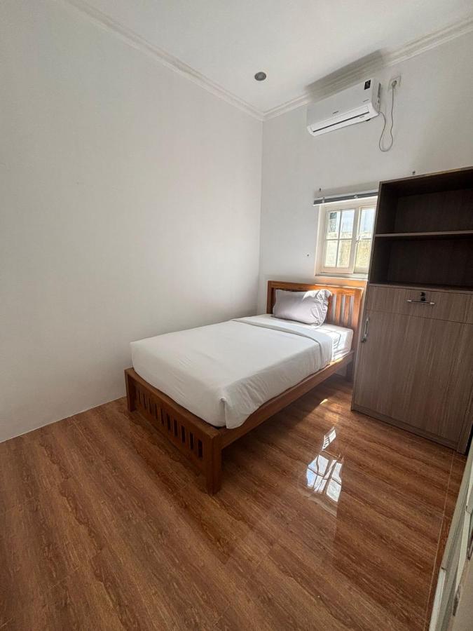 Gava Villa Kuta - 4BR Private Pool Retreat - B&B