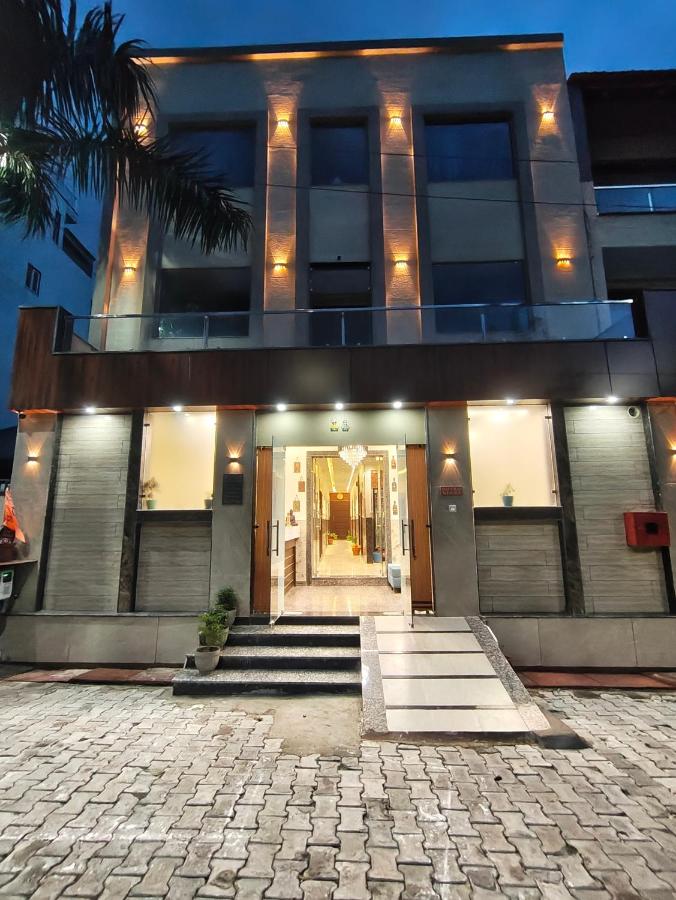 Taj Belleza Vista By Trippizo - Ferienwohnung Agra