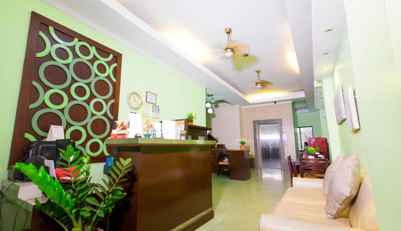 B&B Iloilo City - One Lourdes Dormitel - Bed and Breakfast Iloilo City