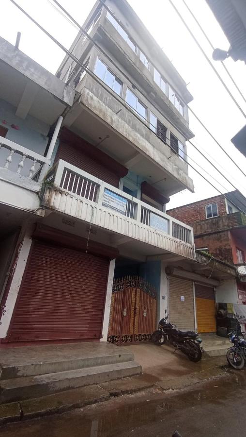 Srimaan Homestay - B&B Agartala