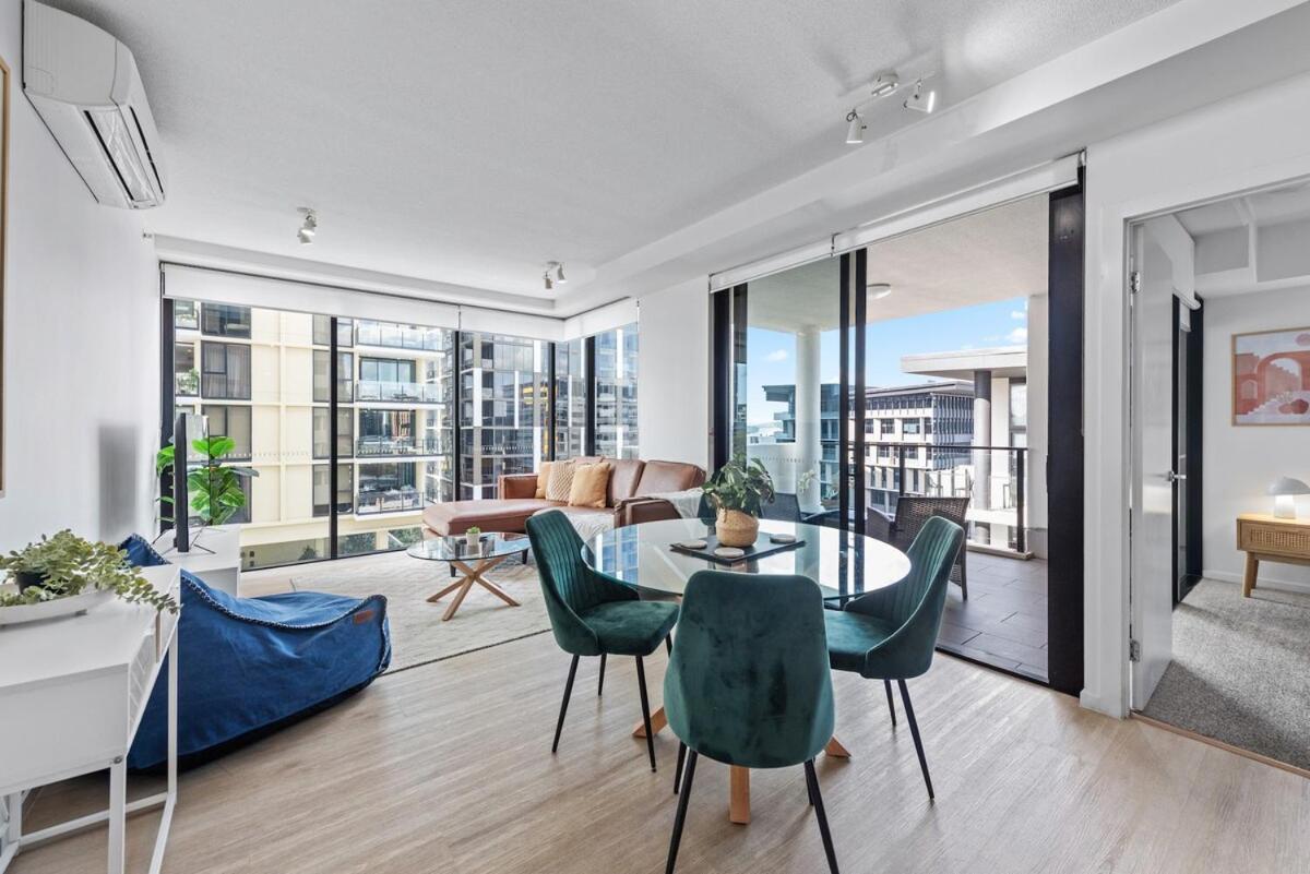 South Bank Sensational - 2Bed-2Bath-1Car-Pool - B&B Brisbane