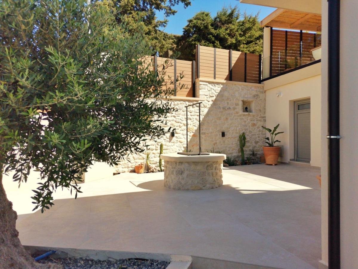 Lyravista Stay Crete - B&B Kounávoi
