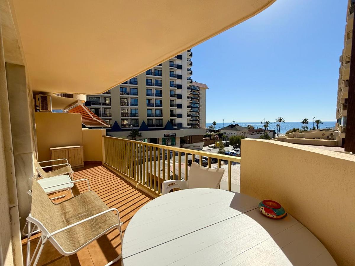 Blue Bay Sea Views Apartment - B&B Fuengirola
