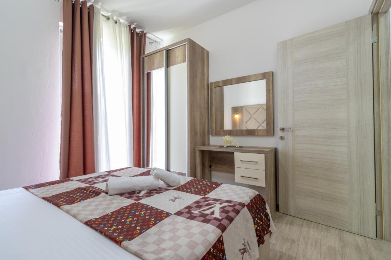 Appartamento con Balcone
