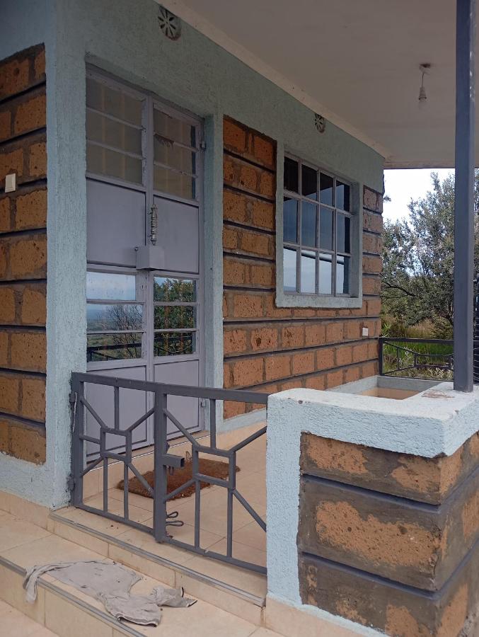 Longonot View Camp and Accommodation, Naivasha - B&B
