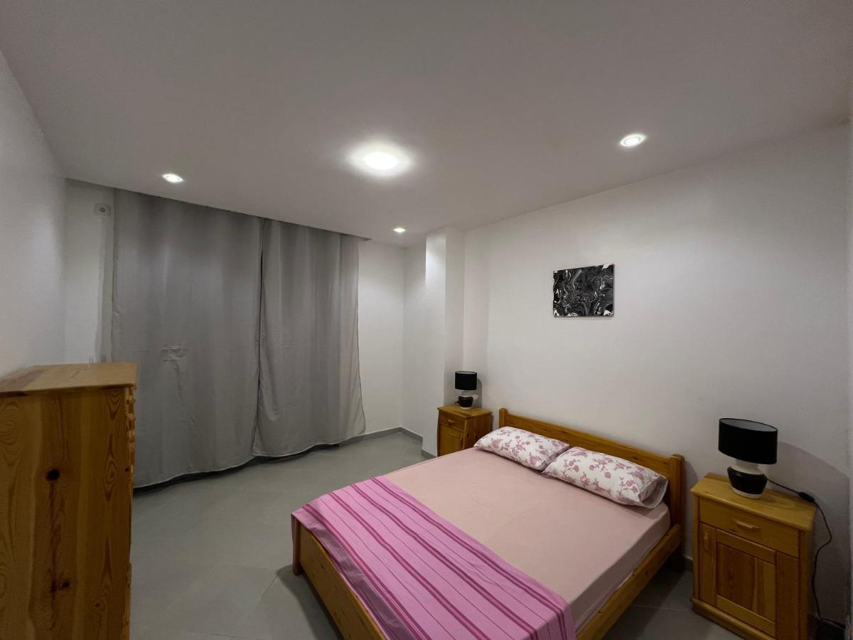 Charmant T3 au cœur du centre-ville - B&B Oran