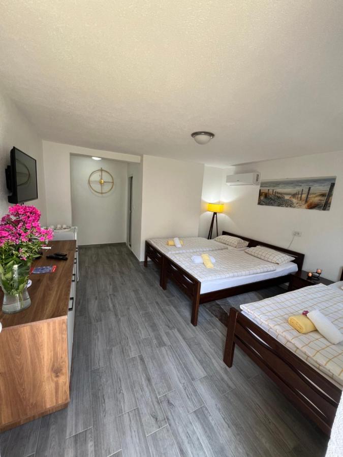 Emina - Ferienwohnung Plav