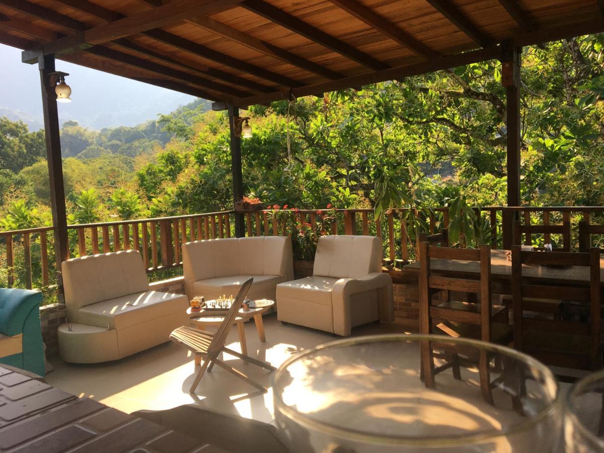 Hostal Los Wichos - B&B