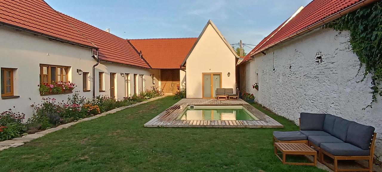 Tady dobrý - B&B
