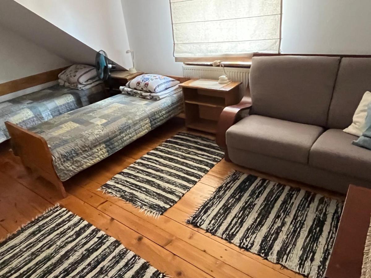 Chambre Quadruple avec Salle de Bains
