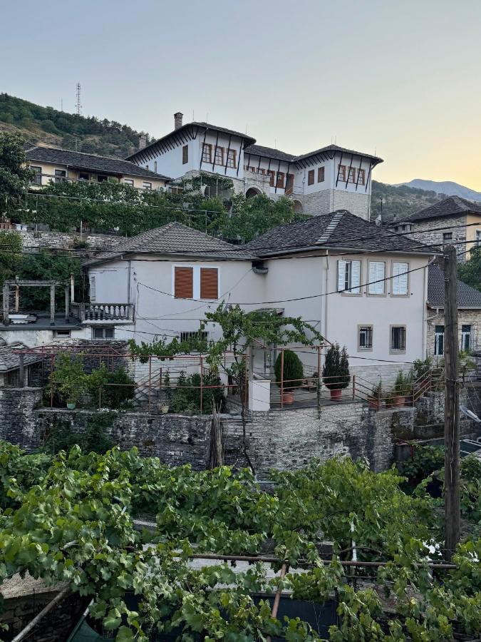 The Stone Arch Inn - B&B Gjirokastër