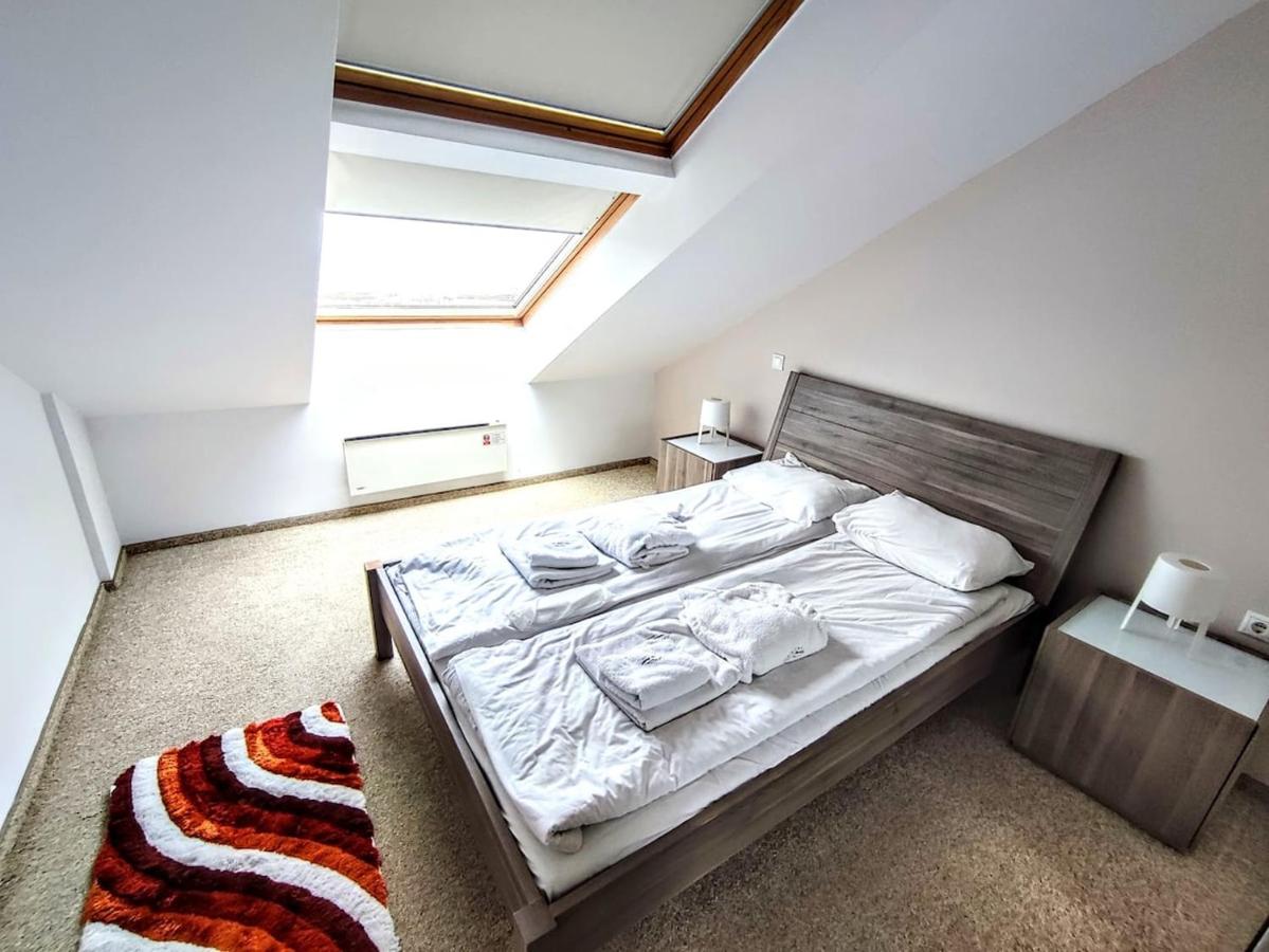 Bansko LUXURY 2 bedroom apartment - SKI&SPA resort - B&B Bansko