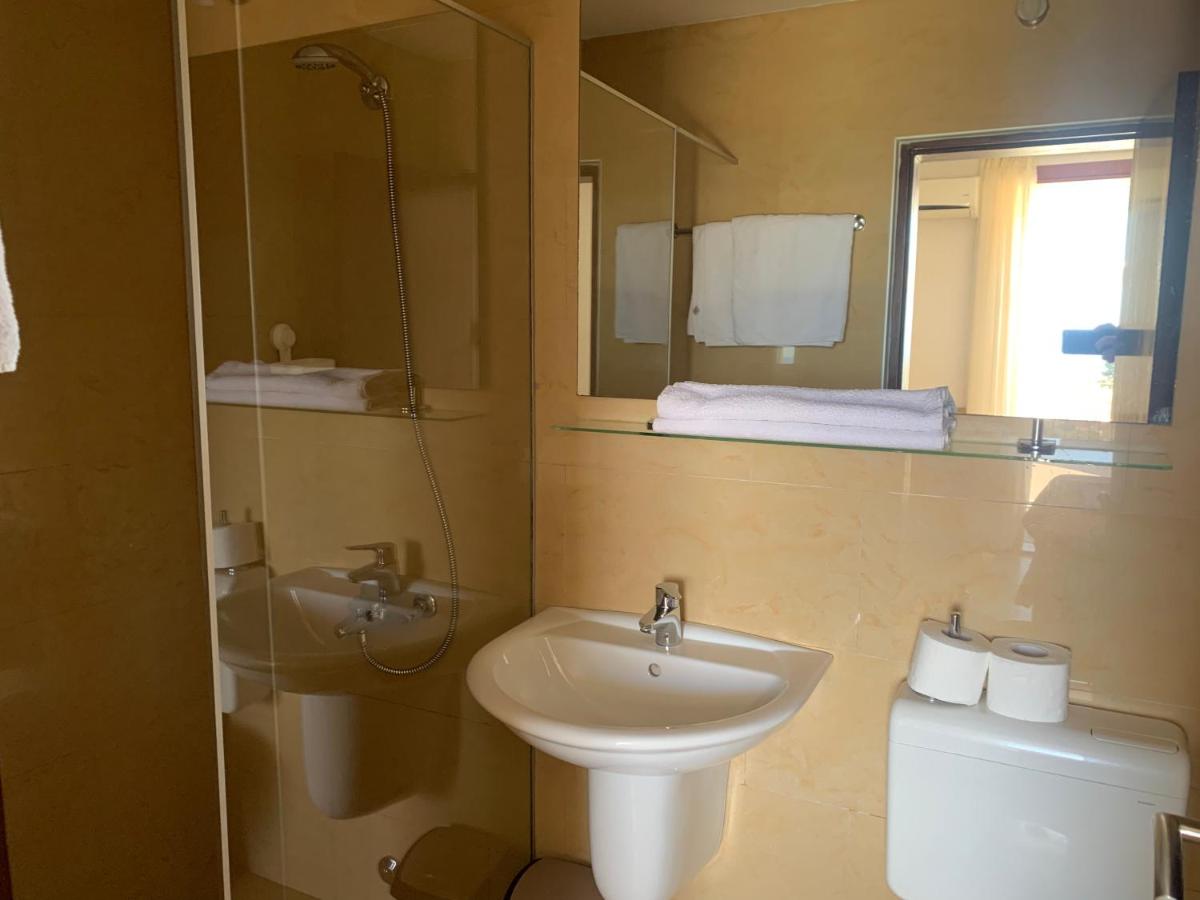 Doppelzimmer mit Meerblick