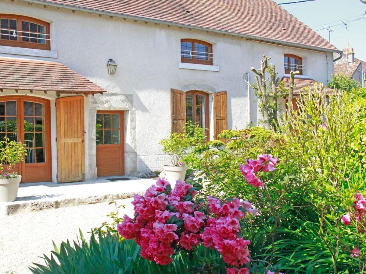 Gîte spacieux au cœur du Val de Loire, entre Orléans et Blois, avec jardin, cour fermée et BBQ ! - FR-1-590-106 - B&B