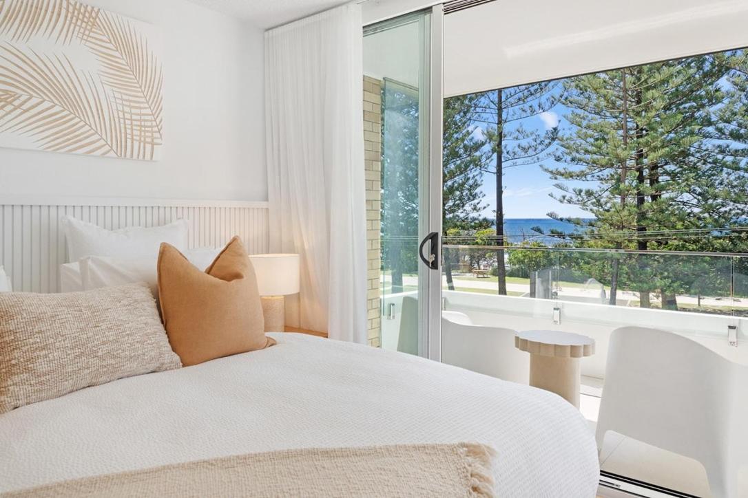 Burleigh Beach Bliss Renovated Coastal Retreat - B&B Gold Coast