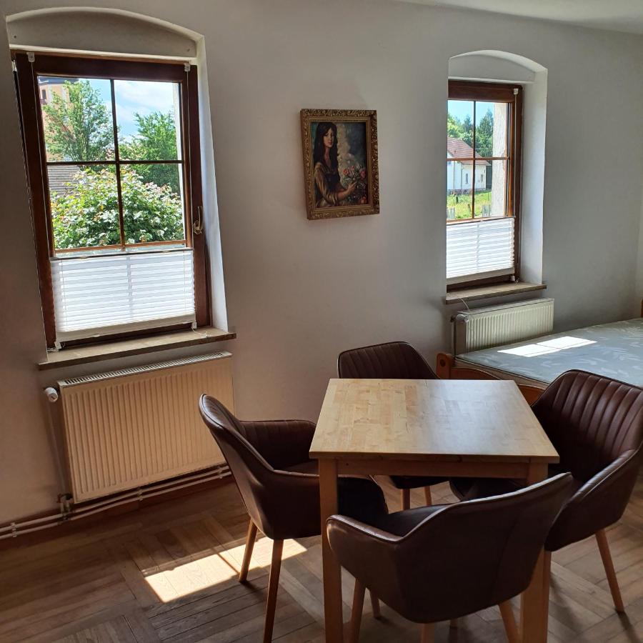 Vierbettzimmer mit eigenem Bad