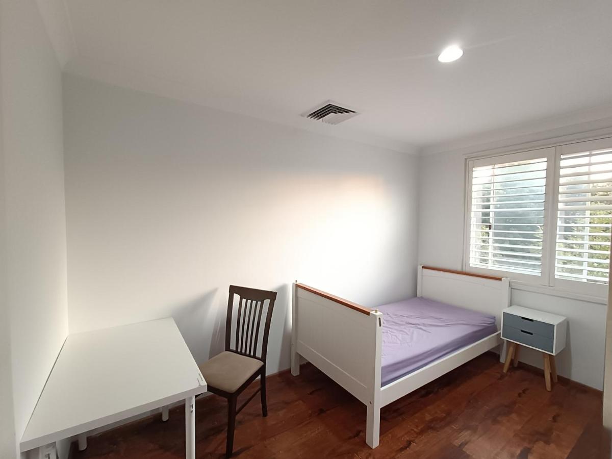 Comfortable Single Room in Baulkham Hills Home - BH4 - B&B Baulkham Hills