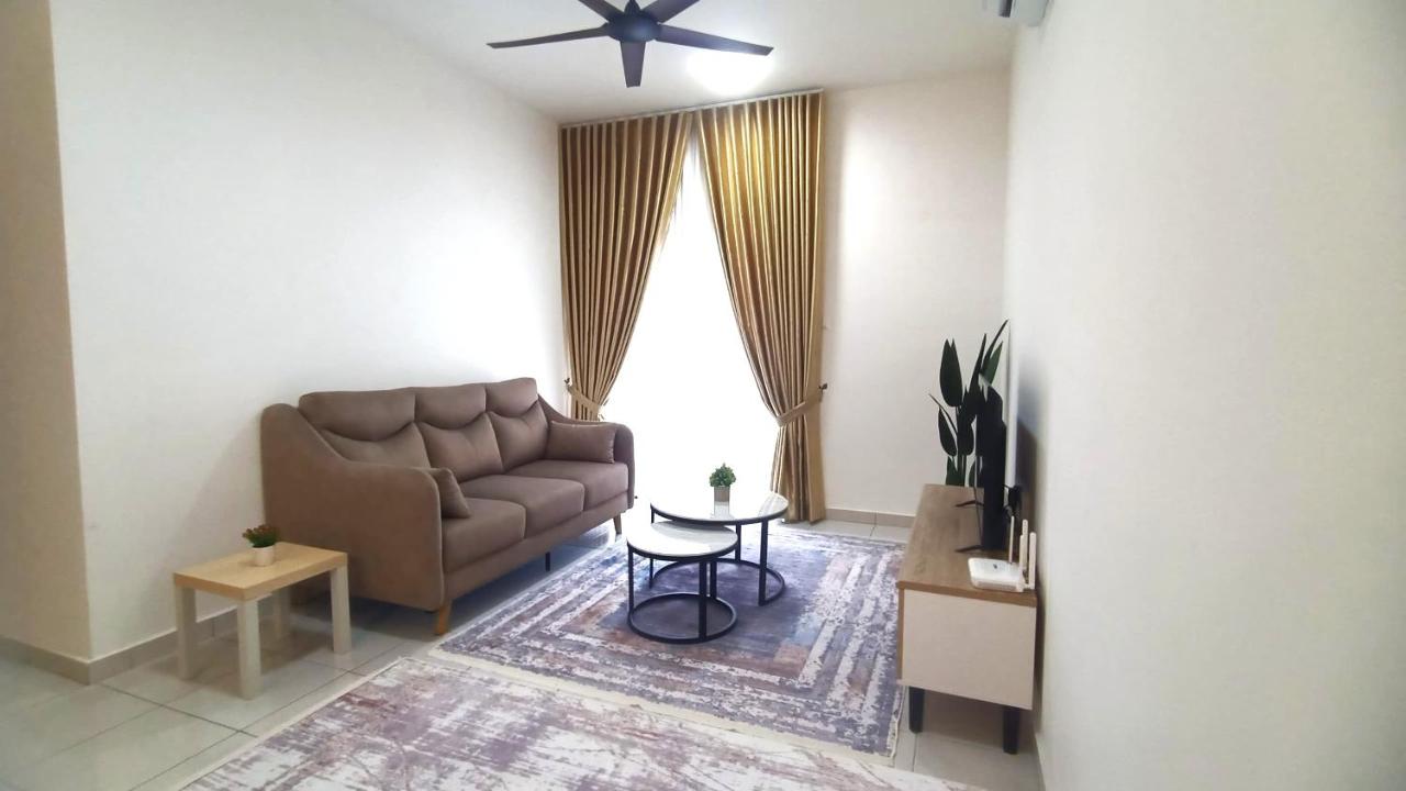Nara Nook Homestay Bangi - B&B Kajang