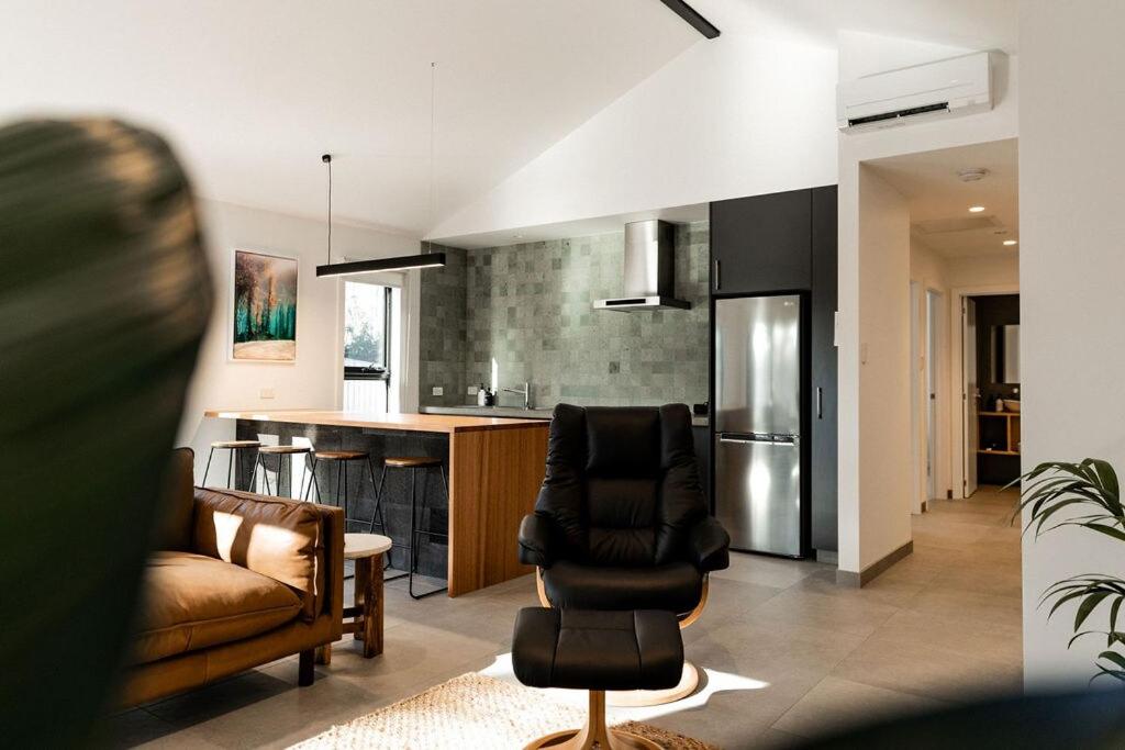 Villa 2 - Greenstone Villas - B&B St Helens