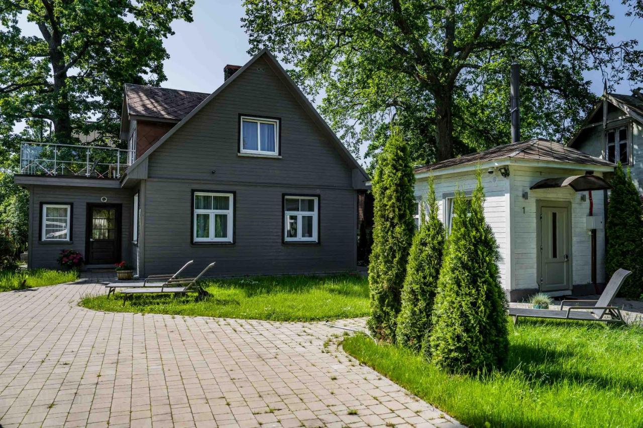 Melluzi PARK apartment - Chambres d’hôtes Jurmala