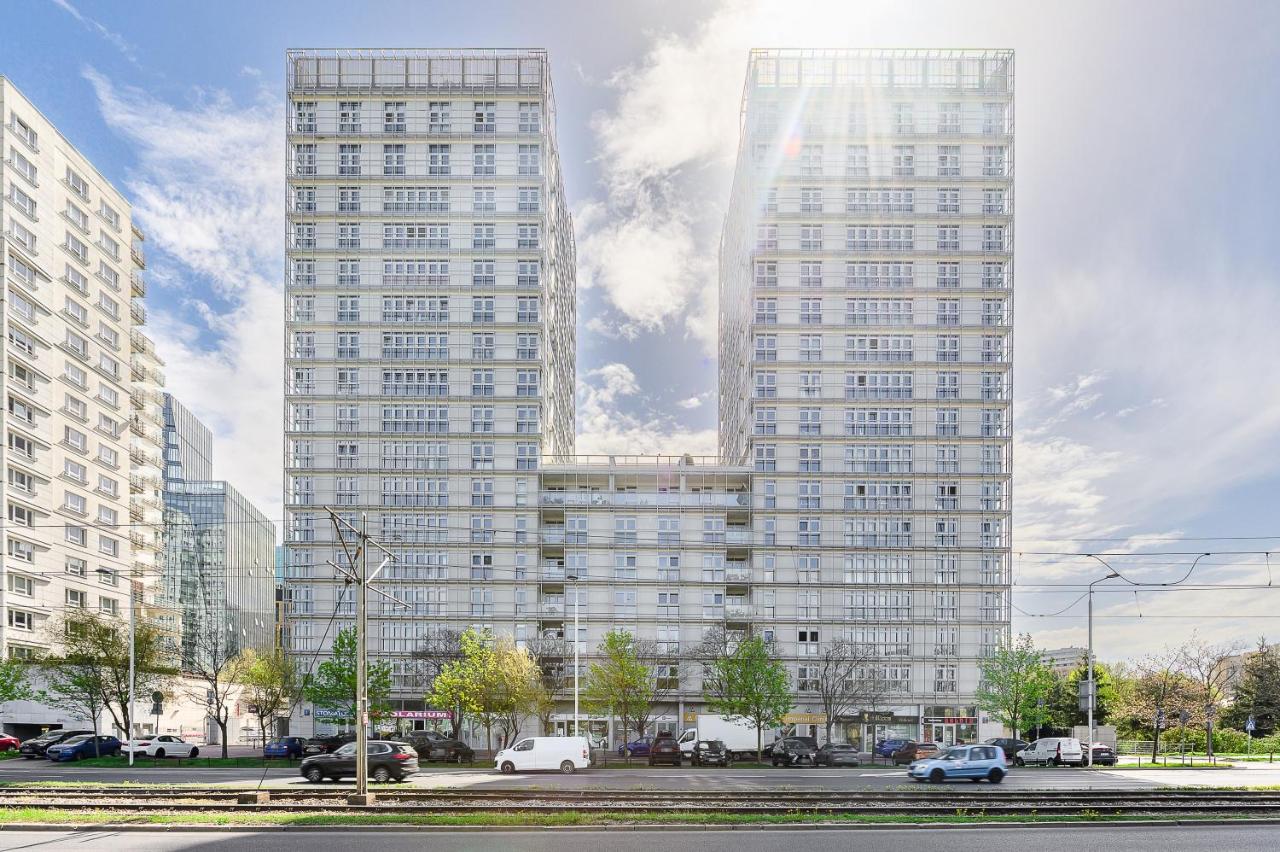 MetroPoint Apartments at Słomińskiego Street - B&B