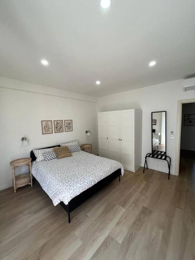 Appartamento di lusso con 3 camere da letto - B&B Livorno