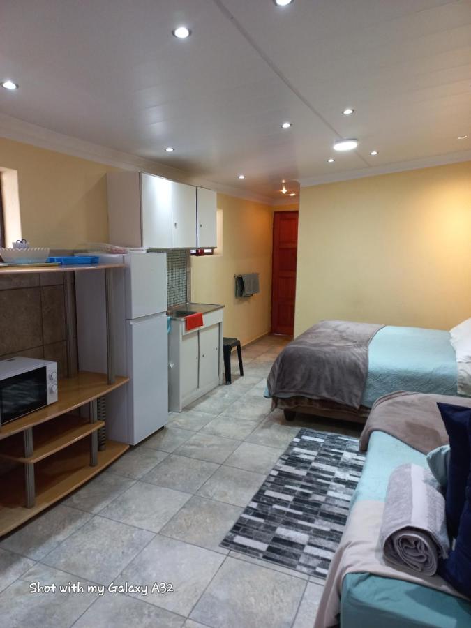 Sweet Dream Overnight - B&B Postmasburg