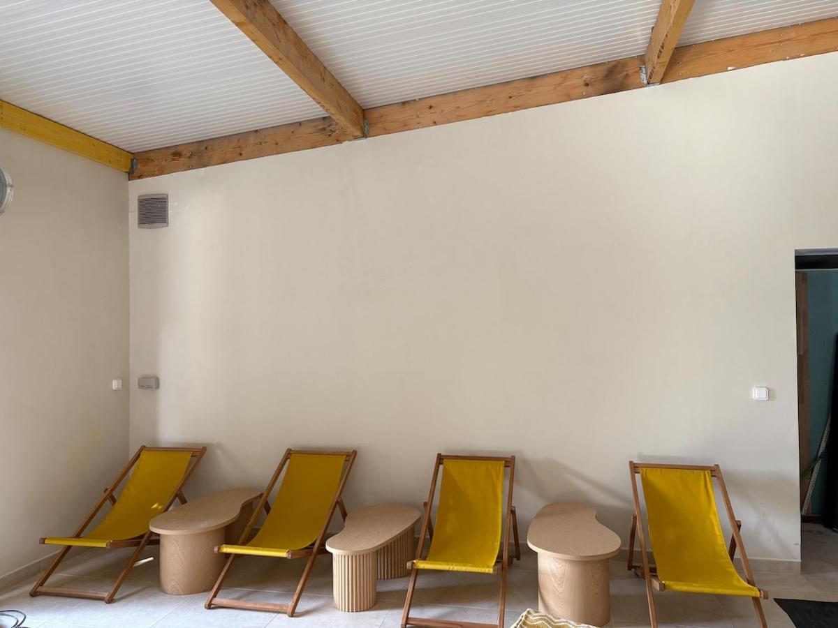 L'Escapade d'Acquigny, Piscine, Foot Five, Salle de sport, BabyFoot - B&B