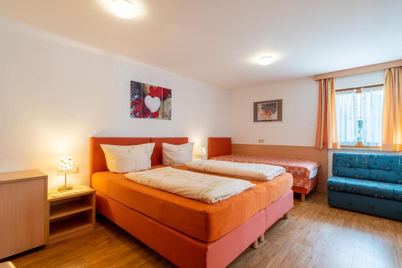 One-Bedroom Apartment with Terrace