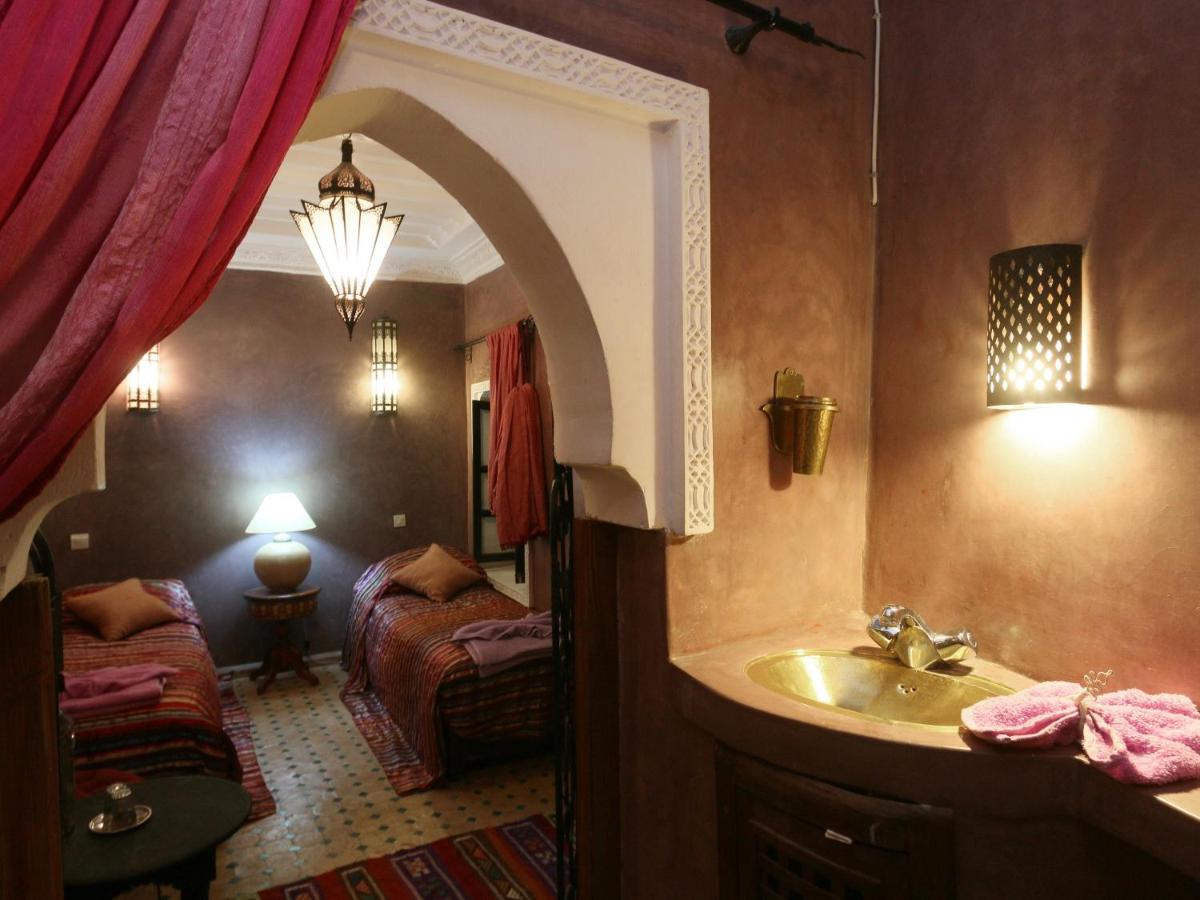 Twin Room with Private Bathroom