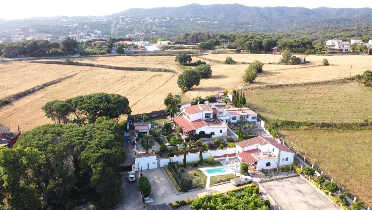 Villa de Gracia Casa 4 - B&B Tordera