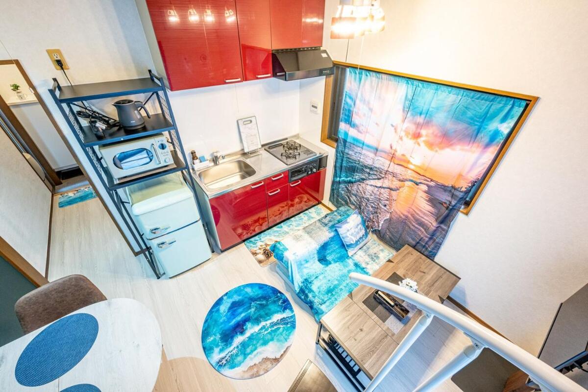 Costa Beach, 8min the beach, 4min Enoshima Station, free Wi-Fi - B&B