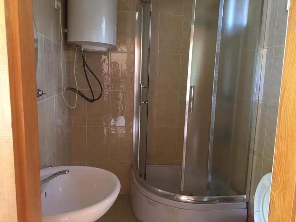 Chambre Quadruple avec Salle de Bains Commune