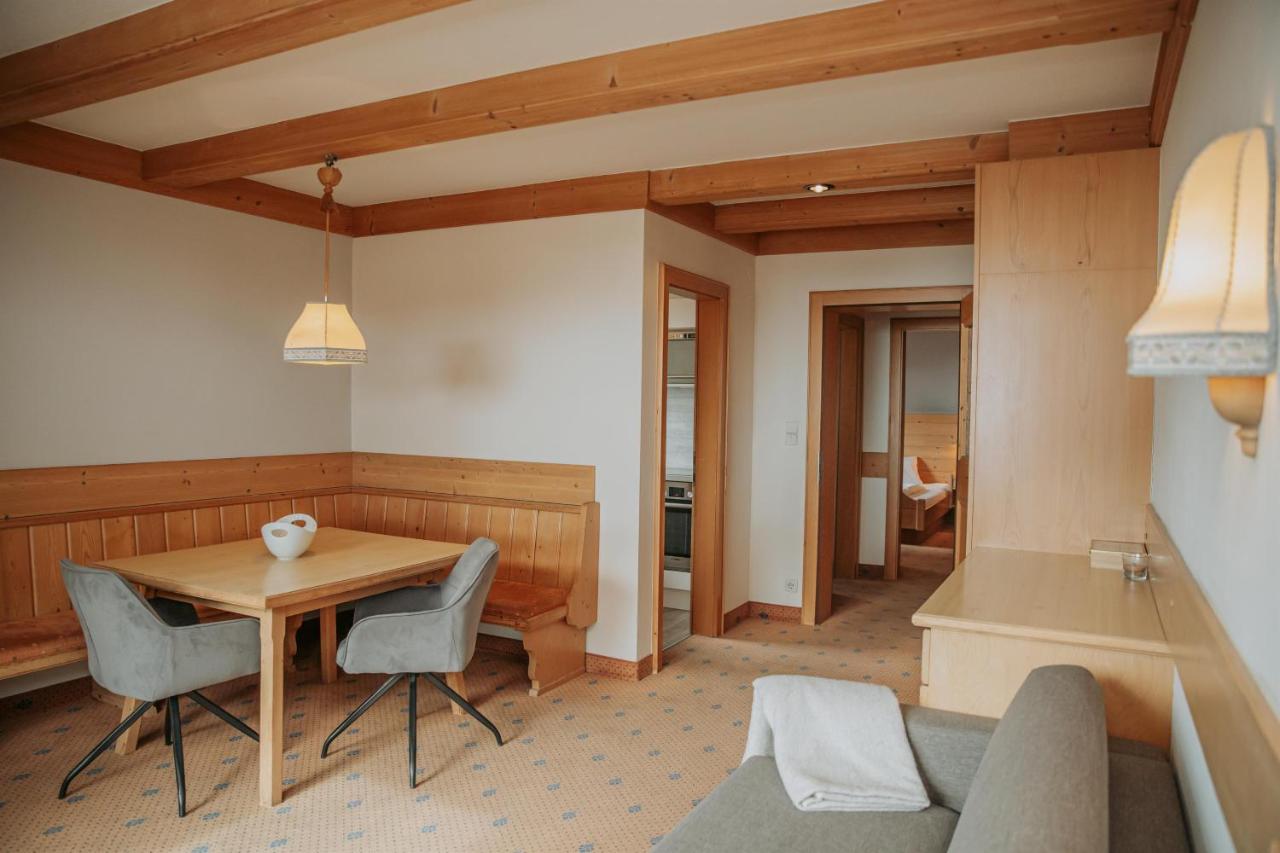 Appartement met 2 Slaapkamers en een Douche 

